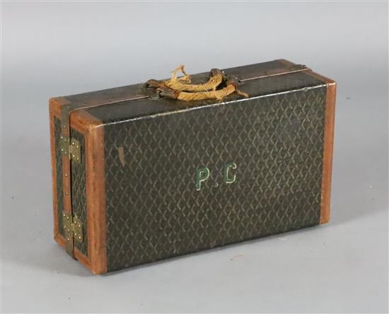 A Malles Goyard shoe valise, width 21.25in. depth 7.5in. height 12in.